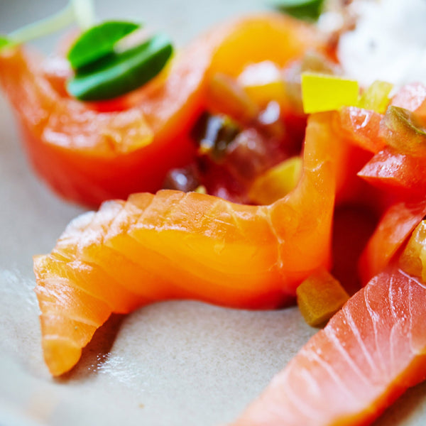 Gin and Tonic with Gin, Juniper, Grapefruit & Lime